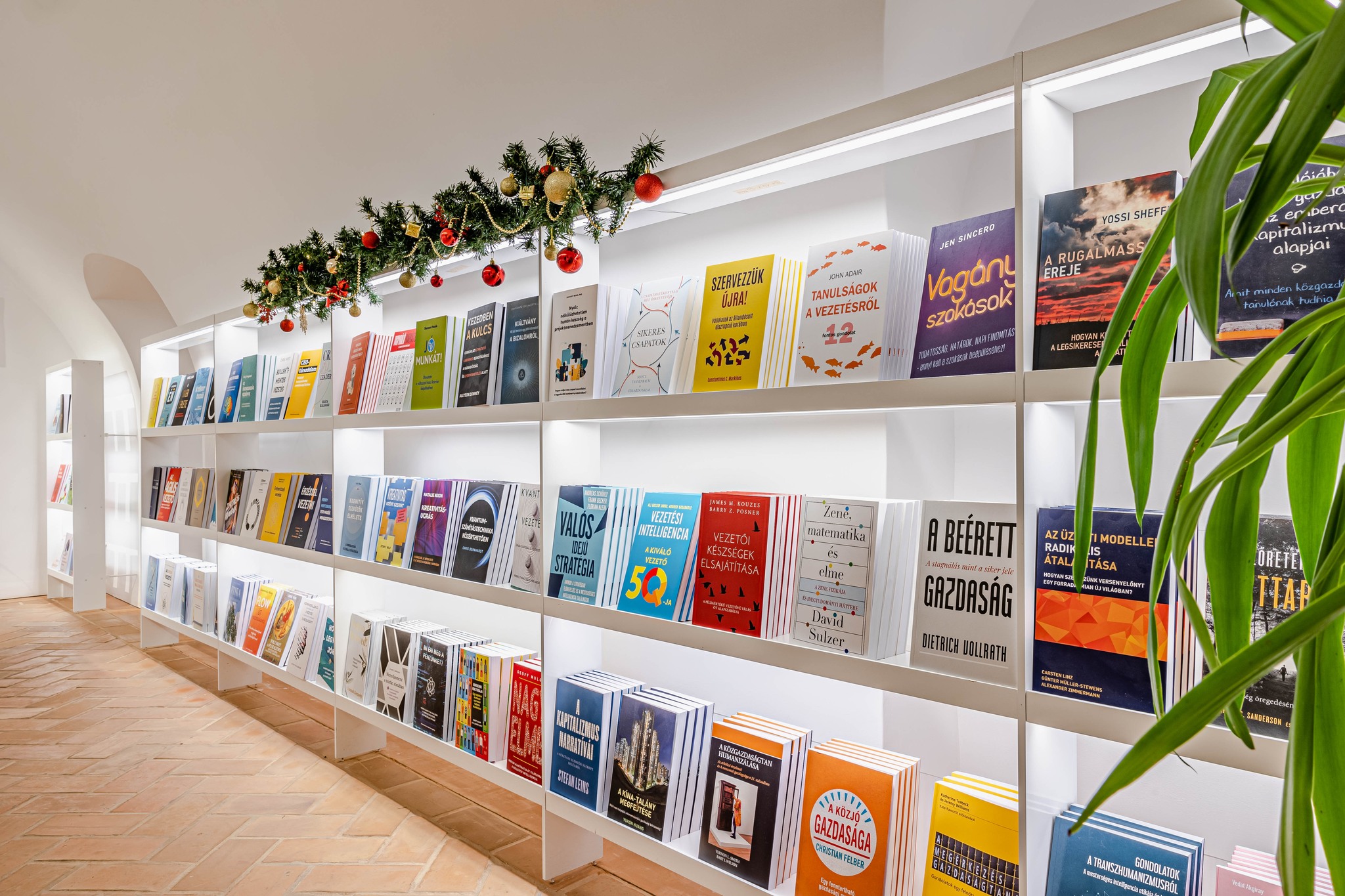 Pallas Athéné Könyvkiadó Pallas Athéné Könyvkiadó